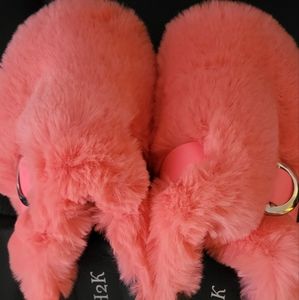 Fury peach slippers